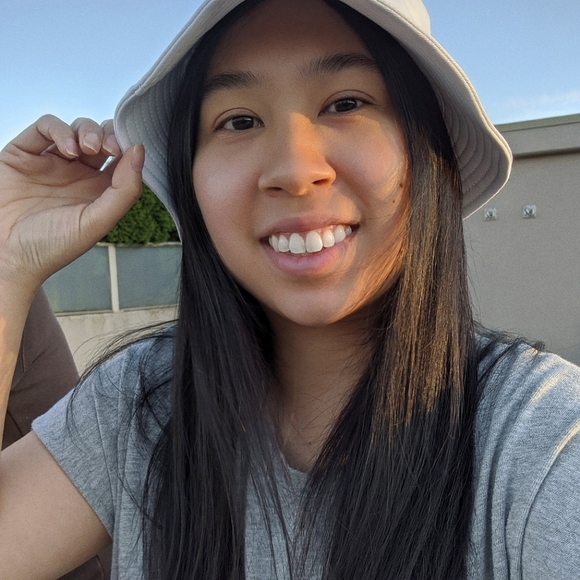 Meet your Posher, Jax - Picture 1 of 2